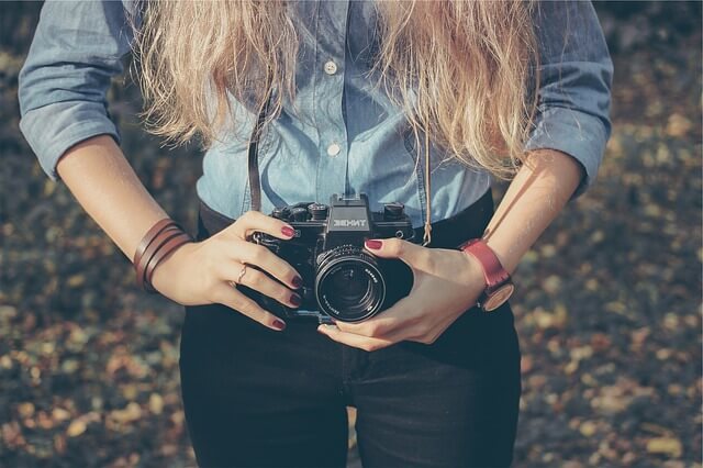 学生でも稼げる!写真を販売できるサービスで不労所得3万円を稼ぐオススメな方法!